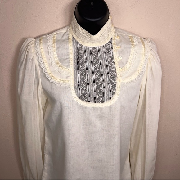 Vintage 1970s Jessica’s Gunnies Ivory Cream Blouse Long Sleeve Victorian XS - Picture 14 of 16